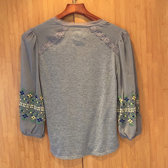 ANTHROPOLOGIE - Tiny - Julia Embroidered Boho Top - Picture 6 of 7